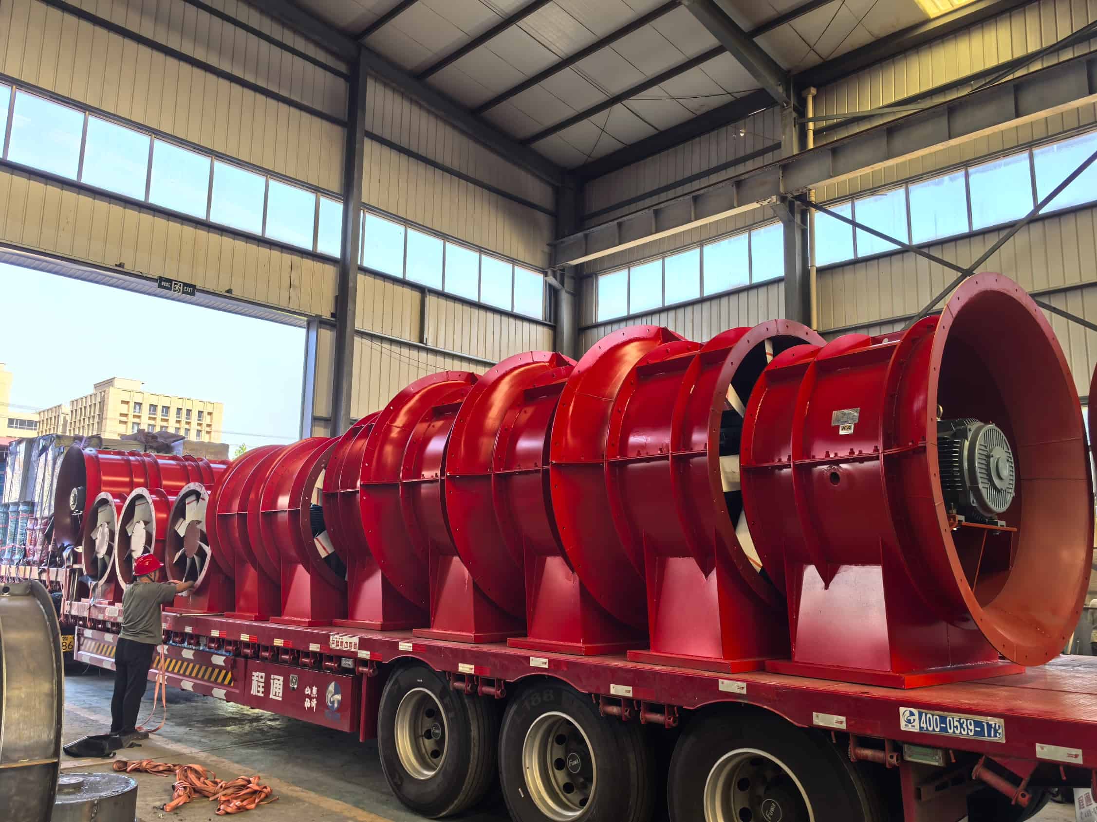 Caso Entrega em Massa Ventiladores Axiais Série FKZ