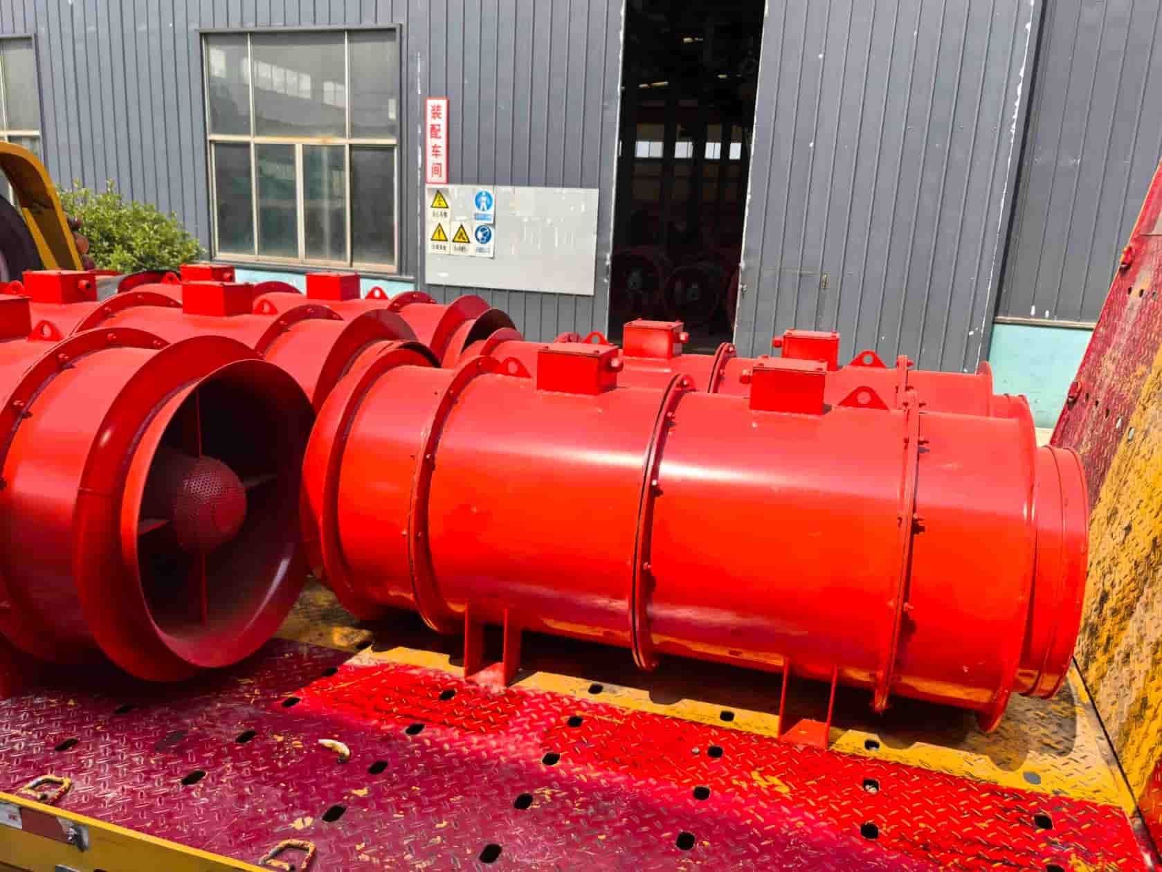 FKD Series Auxiliary Counter-Rotating Axial Mine Supply Fan Bulk Delivery Case
